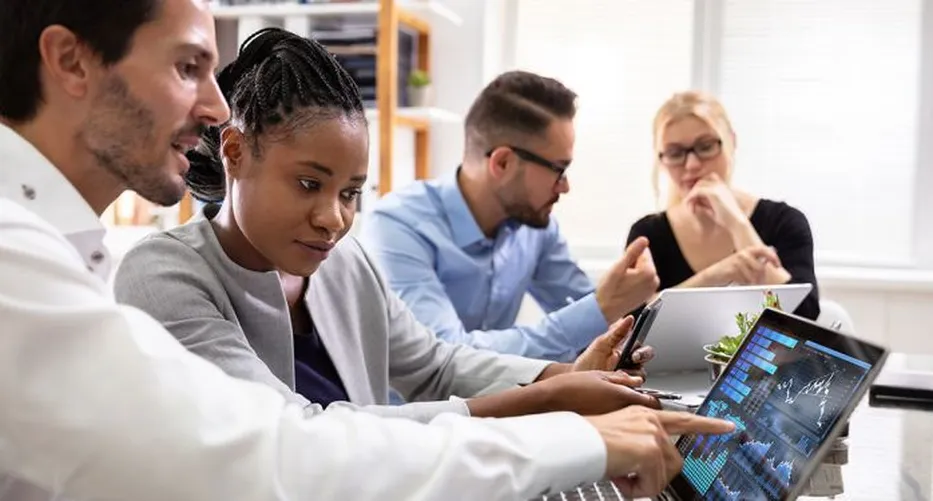 Data analysis team collaboration